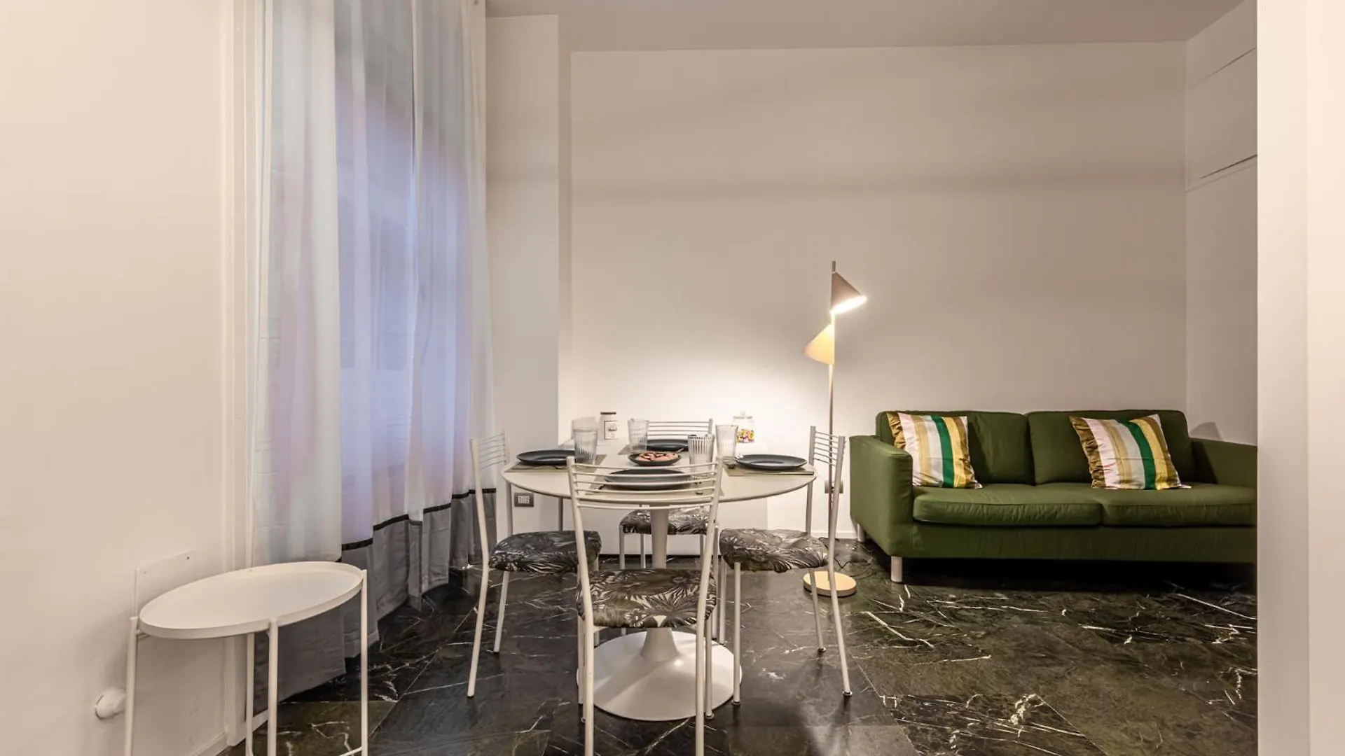 Duomo - Unione Charme Apartment Μιλάνο